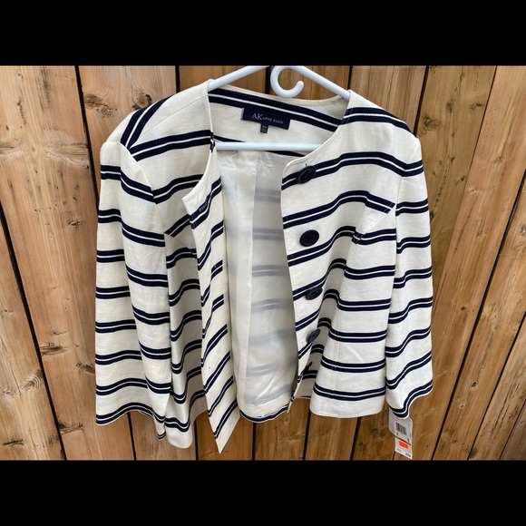 Brand New Anne Klein Stylish Jacket - Picture 3 of 5